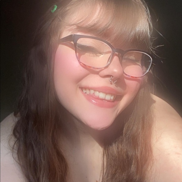 Meet your Posher, Riley - Picture 5 of 5